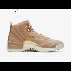 Jordan 12 size 7